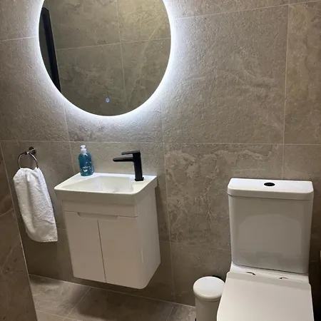 Chestnut House شقة ليسدونفارنا