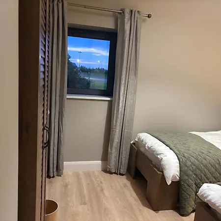 Chestnut House شقة ليسدونفارنا
